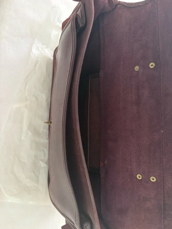 Coach Brown Leather Laptop Messenger Bag with Brass Turn-Lock - Picture 4 of 6